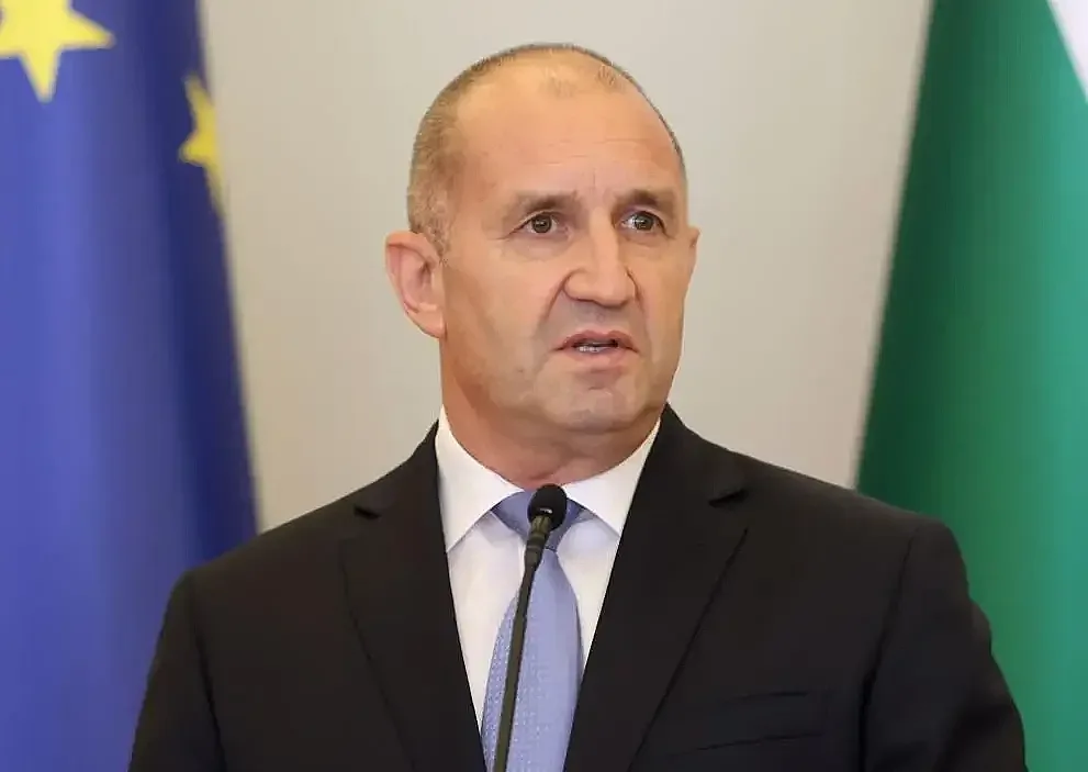 Радев отвърна на Желязков за ДАНС