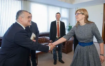 В 15 китайски града ще се дават визи за България