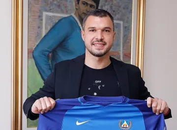 Божинов даде пари за откупуване на шампионска купа