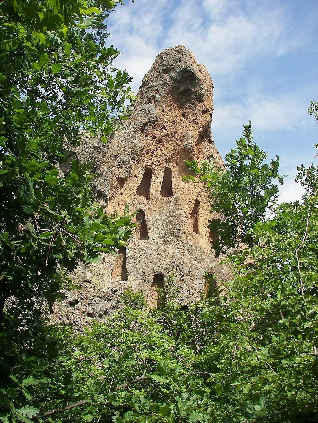 Харман кая - скалната обсерватория на древните