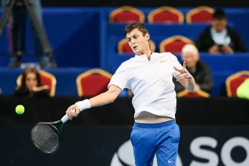 Вердаско не даде шанс на Лазаров