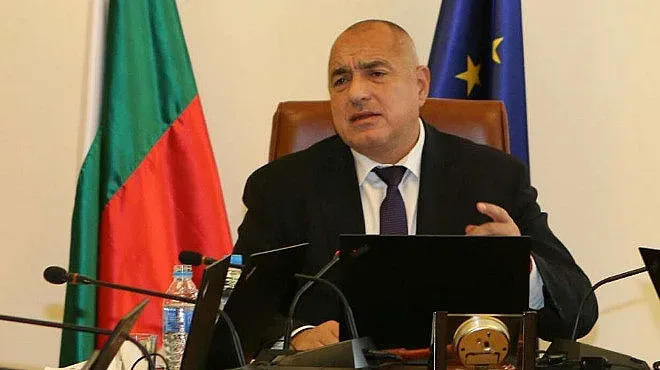 Борисов показва онлайн борбата с контрабандата