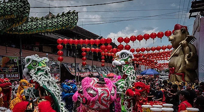 Настъпи китайската Нова година