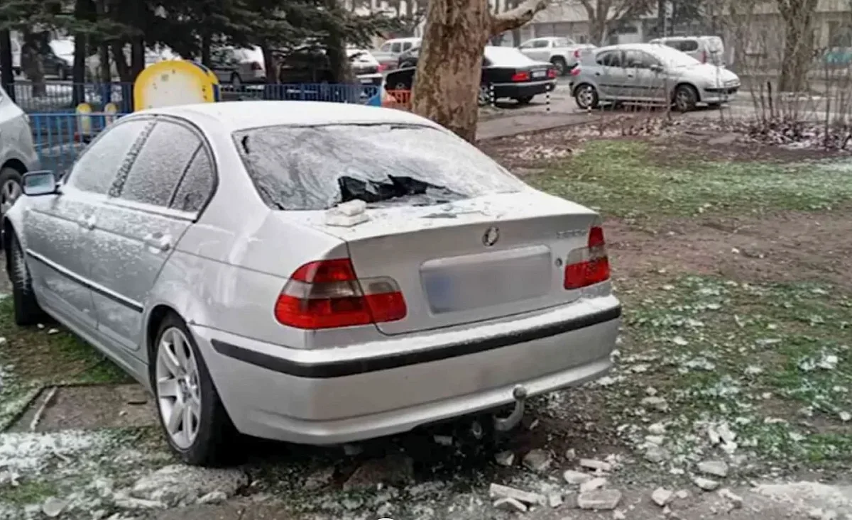 Тежък инцидент с автомобил! Късметът спаси шофьора