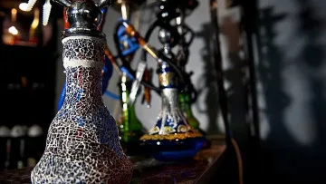 Забраняват наргилето на закрито