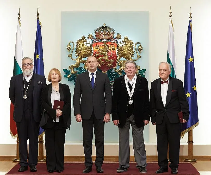 Президентът връчи ордени на заслужили творци