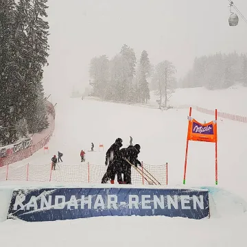 Отмениха и гигантския слалом в Гармиш-Партенкирхен