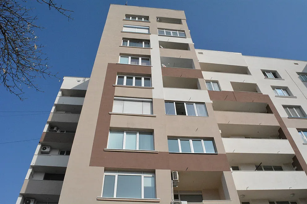 Собствениците на жилища с безплатно саниране