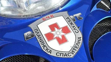 Планински спасители вадиха мъртвото тяло на шофьор