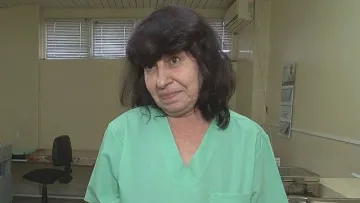 Историята на Марияна, която поведе бунта на акушерките