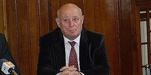 За два мандата чиновниците в Пловдив скочиха с 1500