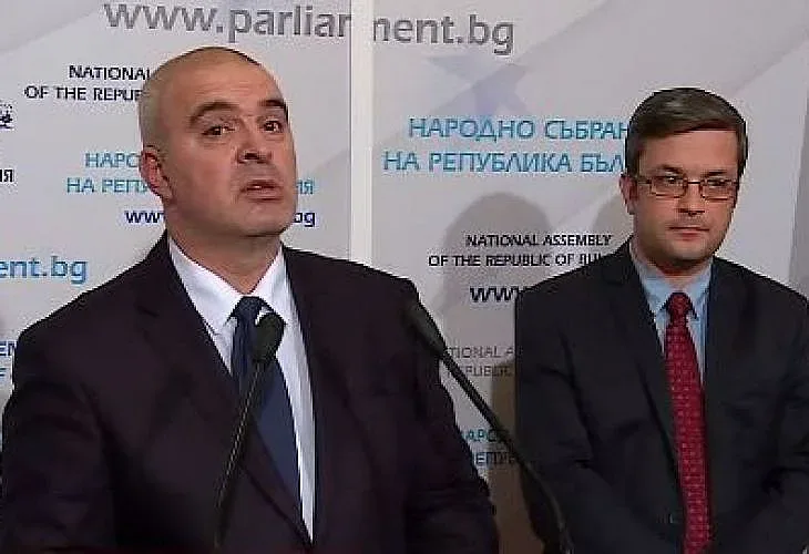 ГЕРБ твърдо зад Банов