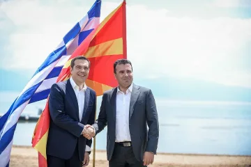 Заев и Ципрас са номинирани за Нобелова награда за мир