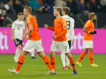 Барселона купува нов холандец