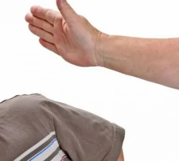 Всеки четвърти родител възпитава с шамари