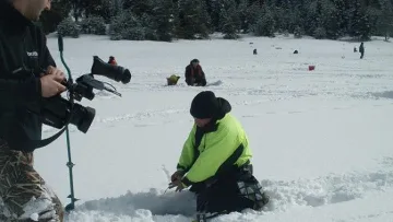 Батак е домакин на Световното първенство по риболов на лед