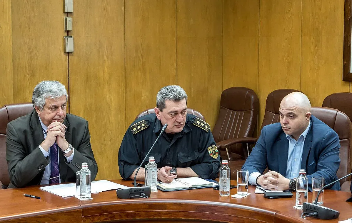 МВР: Готови сме за сложна климатична обстановка