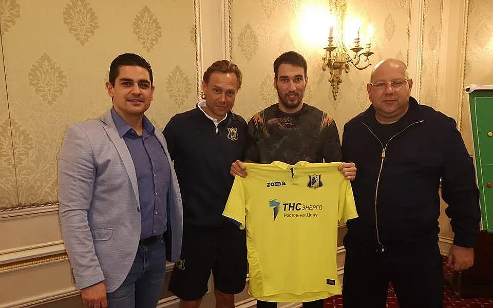 В Русия хвалят Ивелин Попов