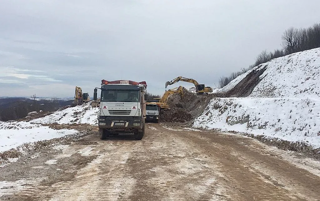 АПИ показа договора за строежа на АМ Хемус