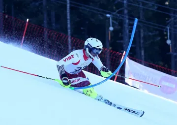 Алберт Попов спечели втория слалом в Италия