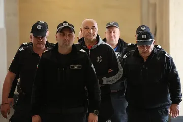 Нови разкрития за братята Лебешковски и връзката им с Наглите