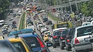 416 000 софиянци пътуват сами в колата за работа