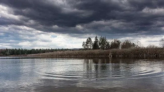 Отново облачно и мрачно - идват валежи