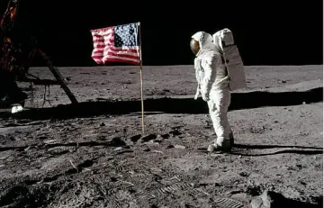 Как фейсбук превърна  една учителка в Галилей