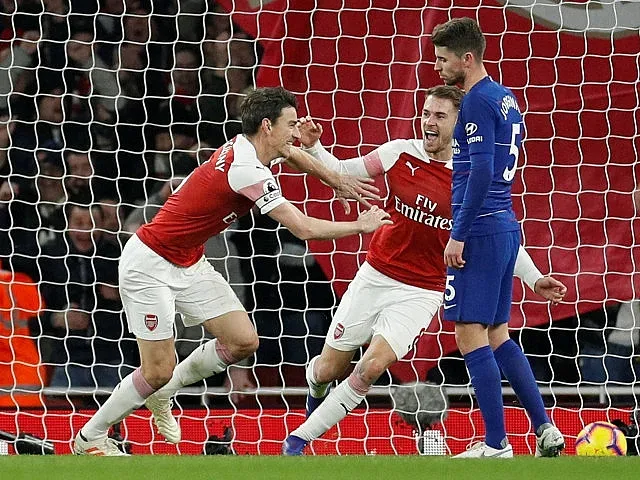 Арсенал победи Челси с 2:0 в дербито