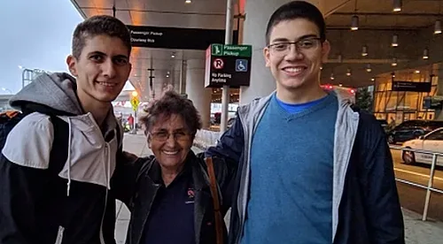 Млади българи измислиха метод за лекуване на Алцхаймр