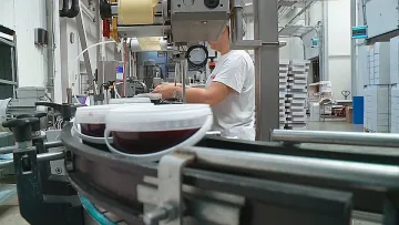 Тежка борба за свободни работни места в България