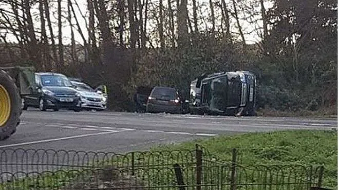 Съпругът на кралица Елизабет в тежка катастрофа