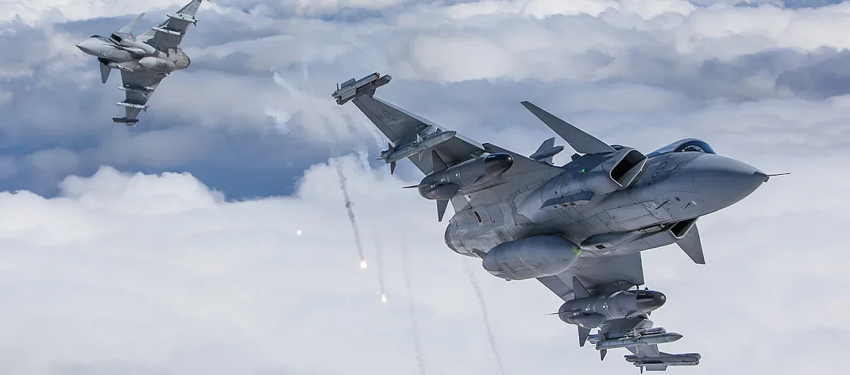 Производителят на "Грипен" готов на разговори