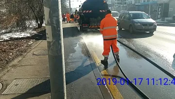 Мият улиците в София заради праховите частици