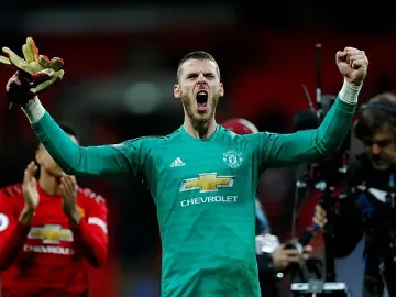 Де Хеа иска 300 000 паунда седмично за да остане в Юнайтед