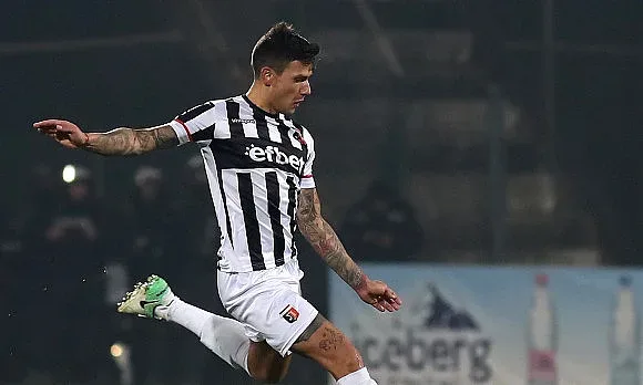 Динамо Загреб привлича защитник на Локо Пловдив