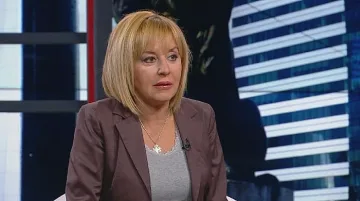 Манолова: КЕВР защитава монополистите