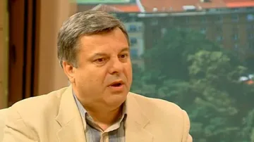 Бакърджиев: При Виденов заплатата беше 6 долара, сега е 600