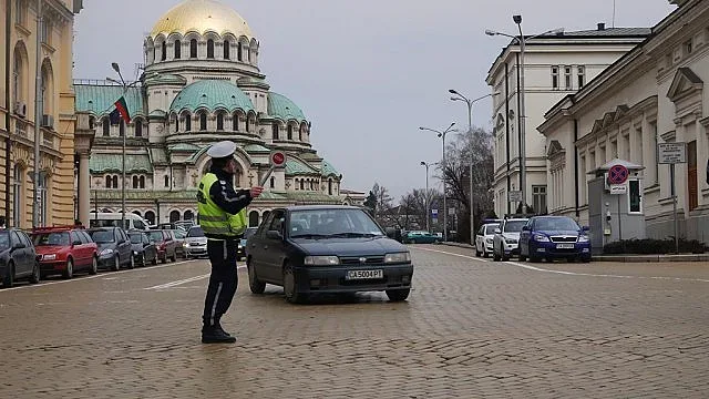 Евростат: Средно на 300 българи се пада по 1 полицай