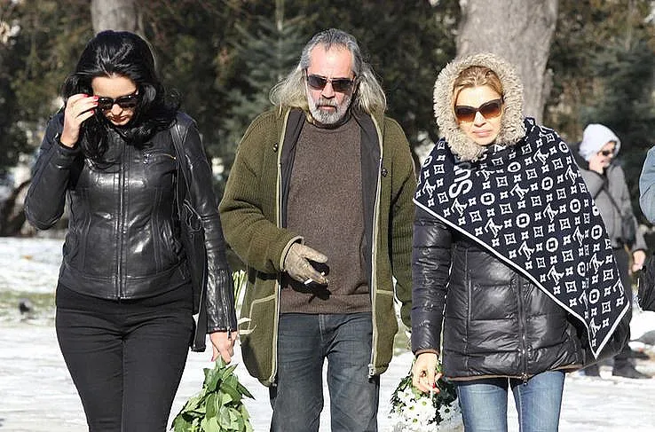 Десетки се простиха с Иван Ласкин