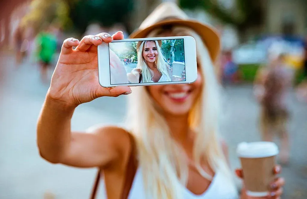 Селфито намалява интелекта и отслабва паметта
