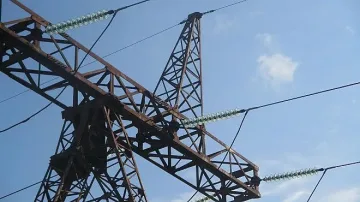 Тристранката заседава за поскъпването на тока за бизнеса