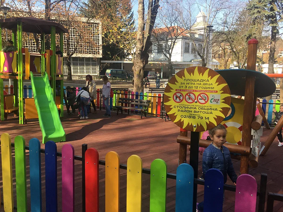 Педиатри искат хосписи за деца с увреждания