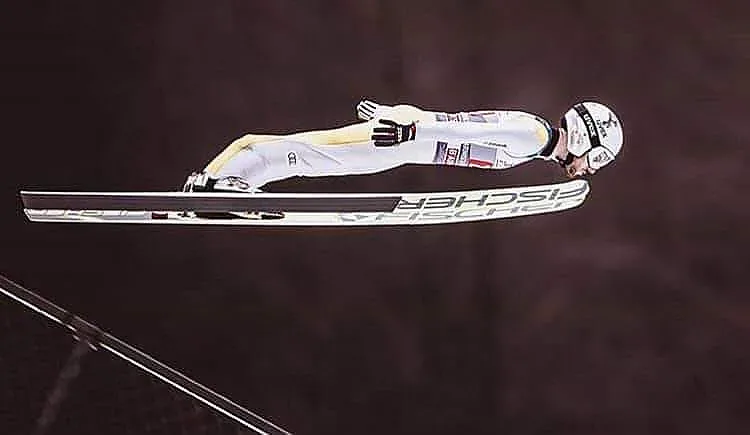 Зографски с рекорд в "Четирите шанци"