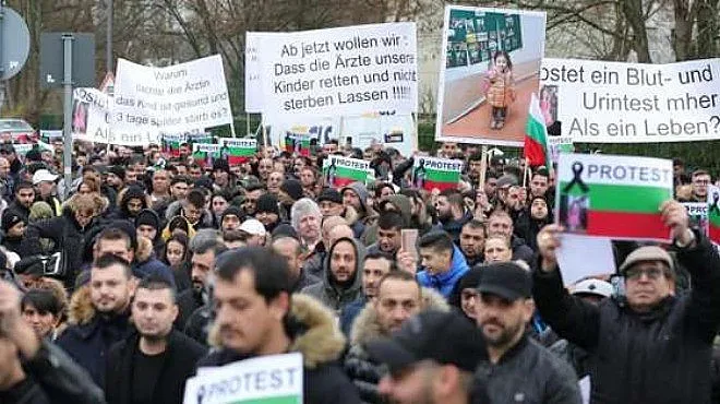 Протест в Германия заради смъртта на 4-годишно дете от България