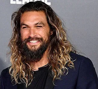 Любящ съпруг и баща в тялото на страховит мъж