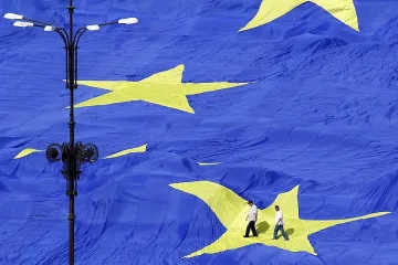Румъния поема от утре европредседателството