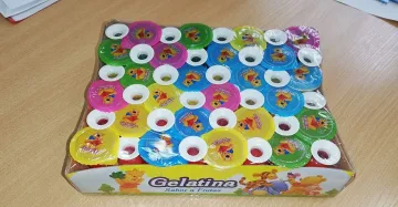 Митницата удари незаконни желирани бонбони във Варна