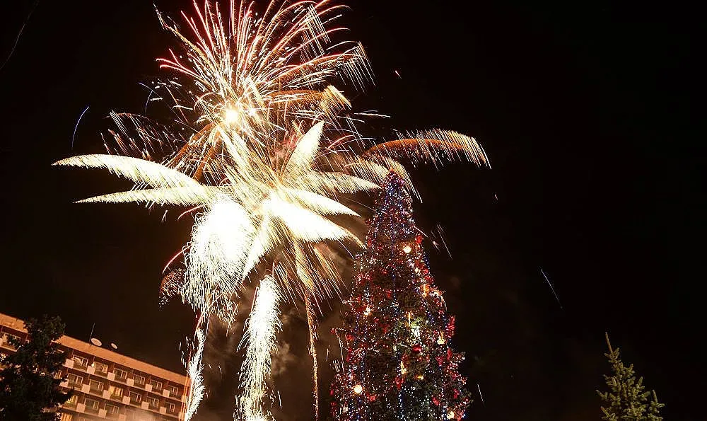 София посреща Нова година със "Сцена под звездите"