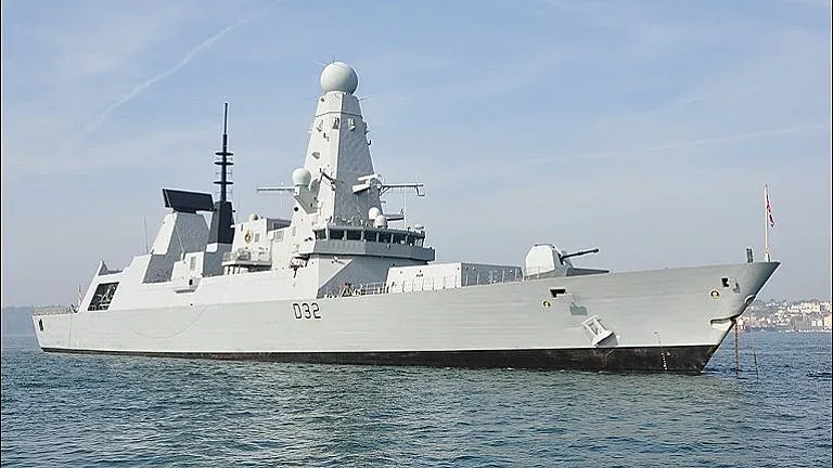 На кораб „Оборище“ първи посрещат новата 2019-та година